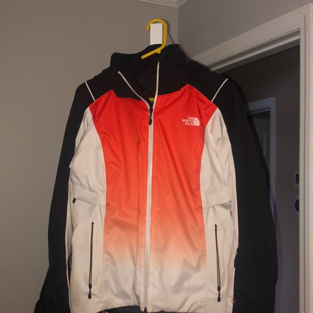 Women’s North Face snow jacket